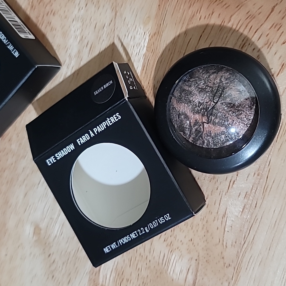 Mac minerlize eyeshadow Silver Birch NIB